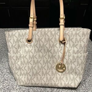 Michael Kors Tote EUC 💖